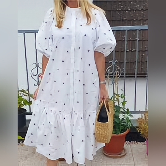 Zara Dresses & Skirts - Zara  FLORAL EMBROIDERY  DRESS MIDI WHITE Sizes available M and L NWT